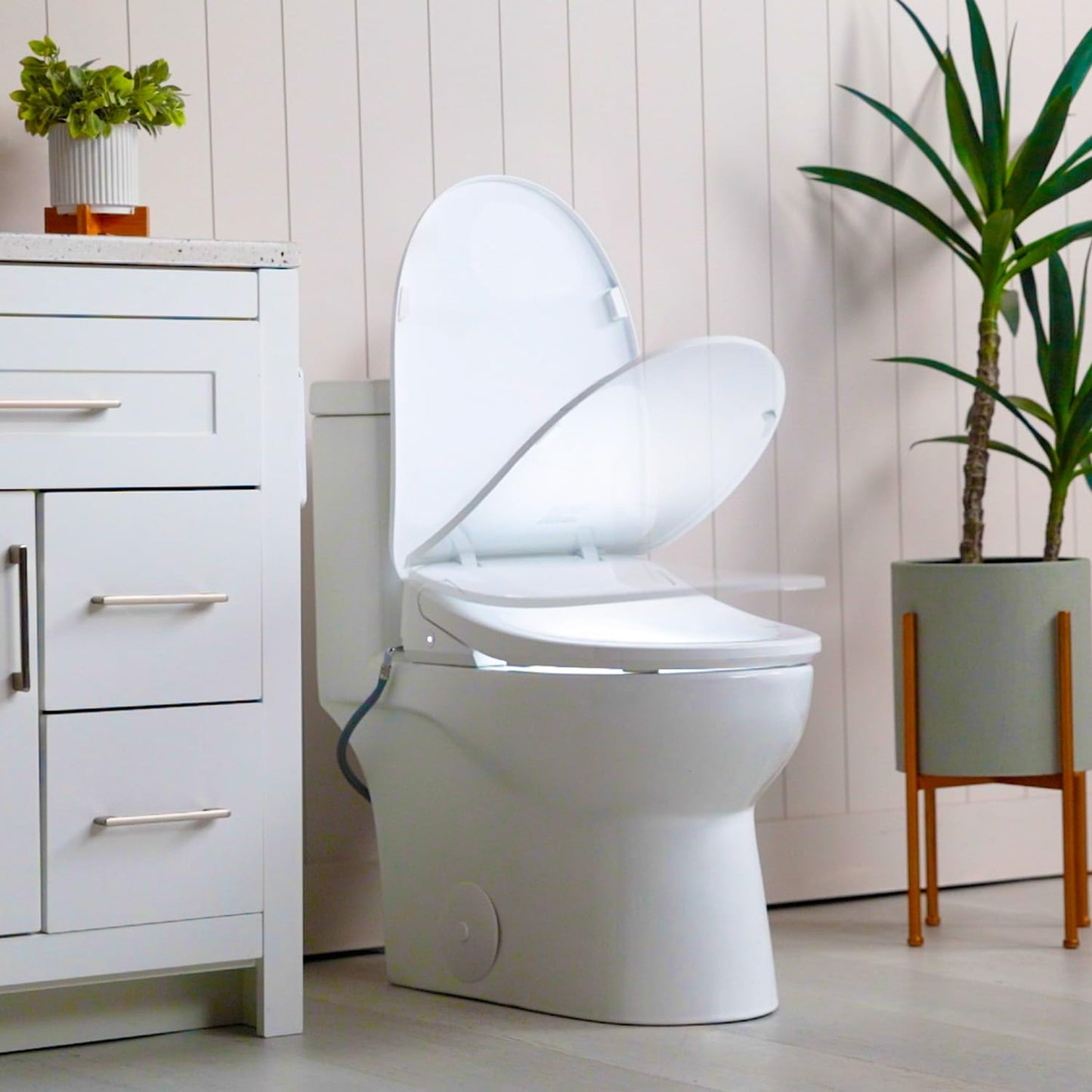 ALPHA BIDET UXA Pearl Auto Bidet Toilet Seat in Elongated White | Endless Warm Water | Automatic Lid and Seat | Arced Stainless Steel Nozzle | LED Nightlight | Dryer | Deodorizer | 3 Year Warranty