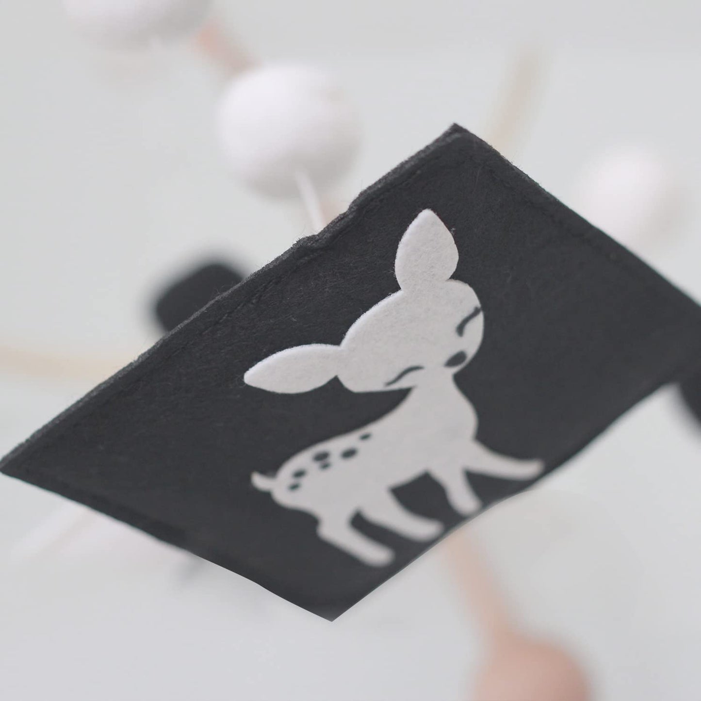 Vlokup Montessori Mobile, Black and White Mobile for Baby, Woodland Baby Crib Mobile for Boys Girls, Neutral Nursery Mobile High Contrast Mobile for Pack N Play, Nursery Decor Woodland