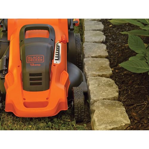 BLACK+DECKER 20-Inch Corded Electric Lawn Mower, Ultra Light Push Mower, 13-Amp High Output Motor, 3 in 1 Cutting Versatility, Tool Free Height Adjustment, 7-setting Cutting Height (MM2000)