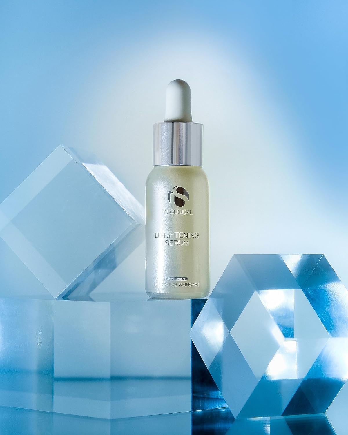iS CLINICAL Brightening Serum 1 fl. oz.