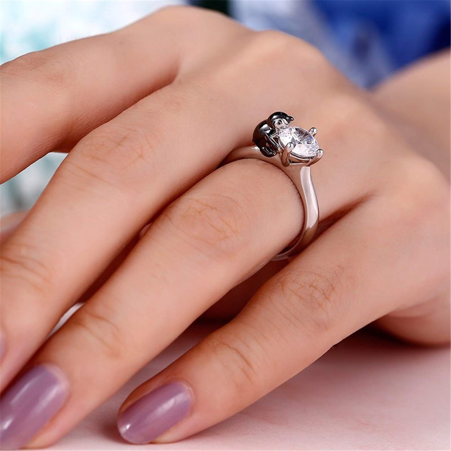 Jeulia "Keep Your Cool Penguin Round Cut Sterling Silver Ring Fashion Anniversary Promise Engagement Wedding Ring Set for Her With Gift Jewelry Box (5)