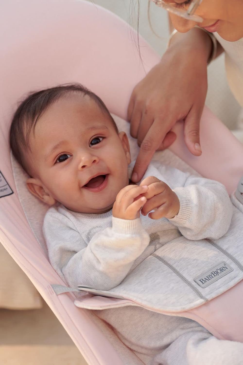 BabyBjörn Bouncer Balance Soft, Woven/Jersey, Light Pink/Grey | 2-in-1 Adjustable Baby Bouncer Seat and Toddler Chair, Newborn to Toddler (8-29 lbs), 4 Positions, Lightweight & Portable