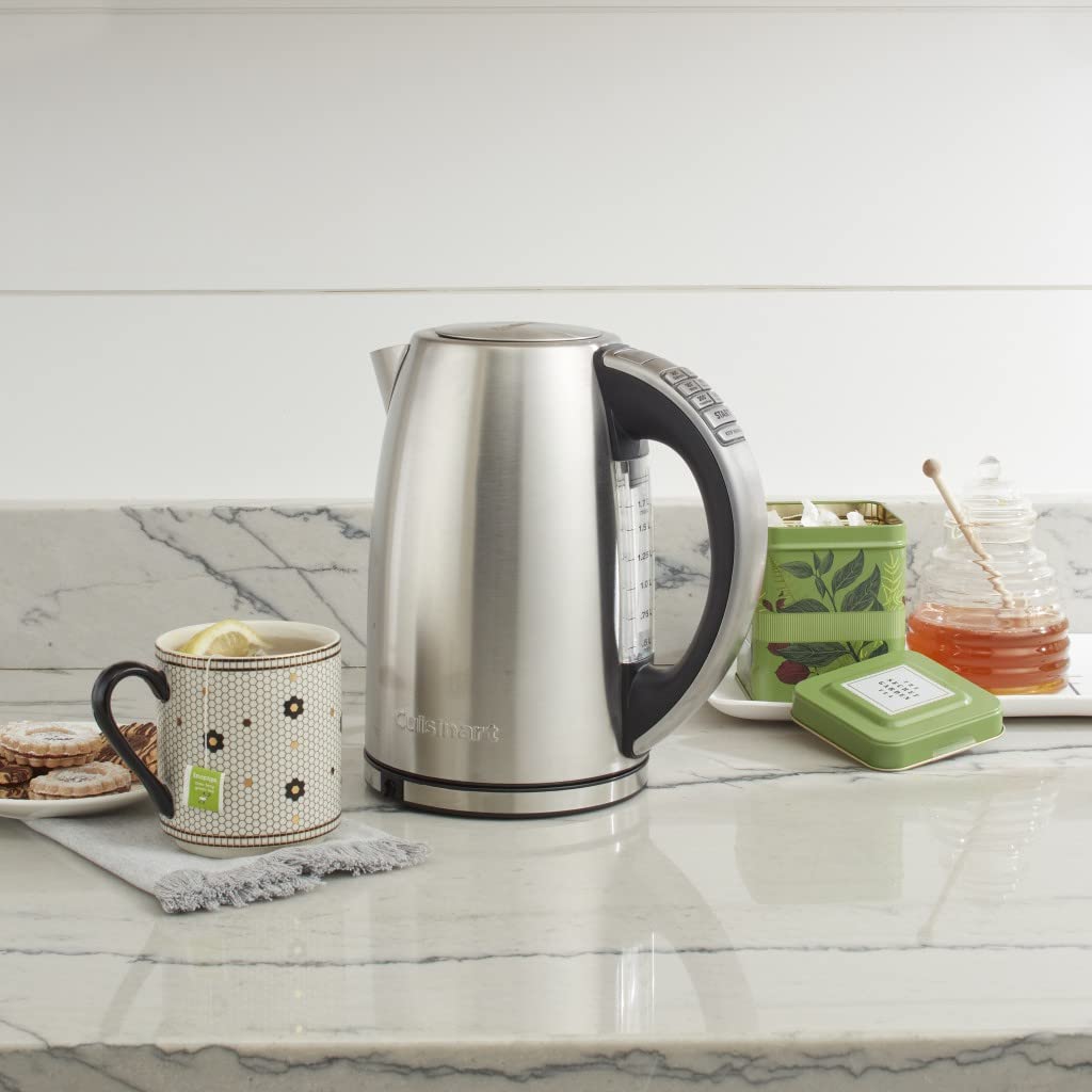 Cuisinart PerfecTemp 1.7-Liter Electric Kettle, Cordless Electric Tea Kettle, 1500W for Fast Heat-Up, 6 Preset Temperatures, 30-Minute Keep Warm, Stay Cool Nonslip Handle, CPK-17P1