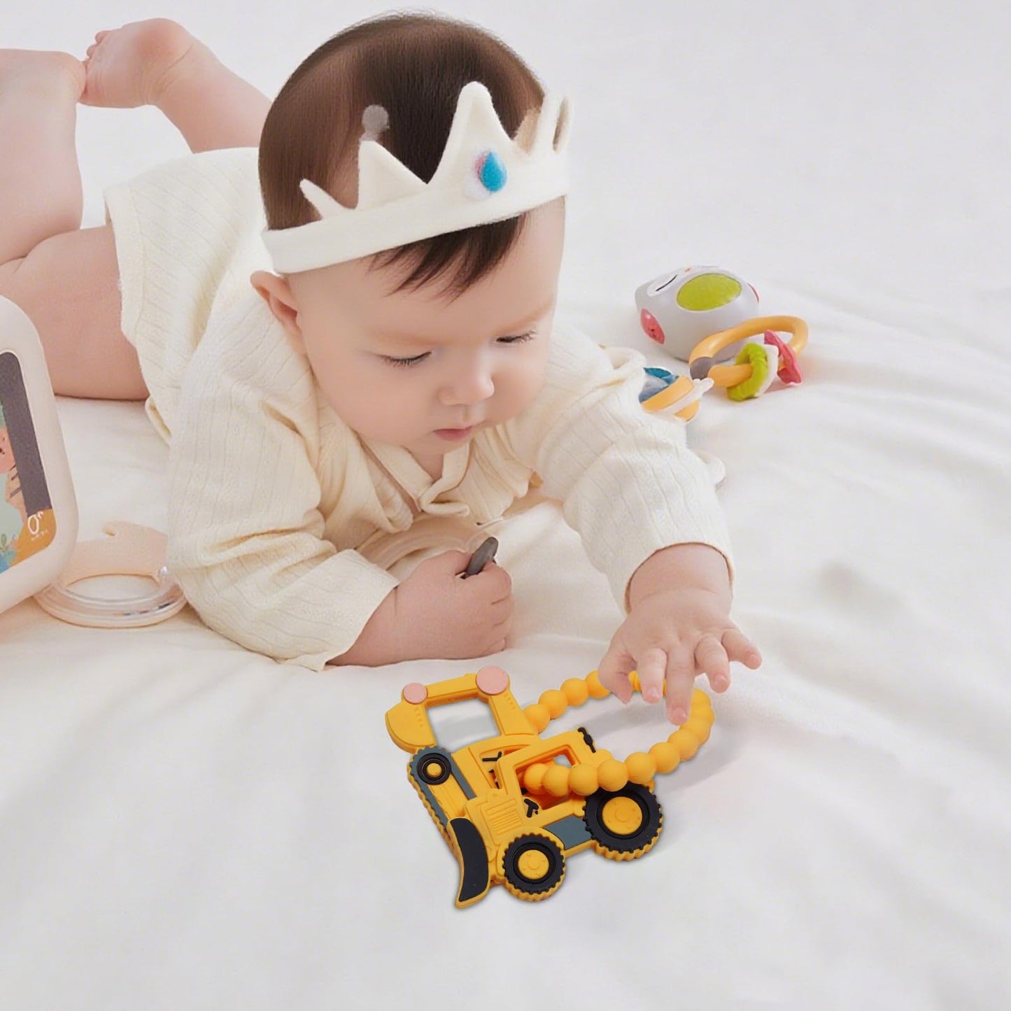 Silicone Baby Ring Toy with Excavator,Bulldozer Teethers,Must Haves Teething Relief Chew Toys for 0-6,6-12 Months Boys and Girls,Newborns Essentials,Safe and Soft,BPA Free.