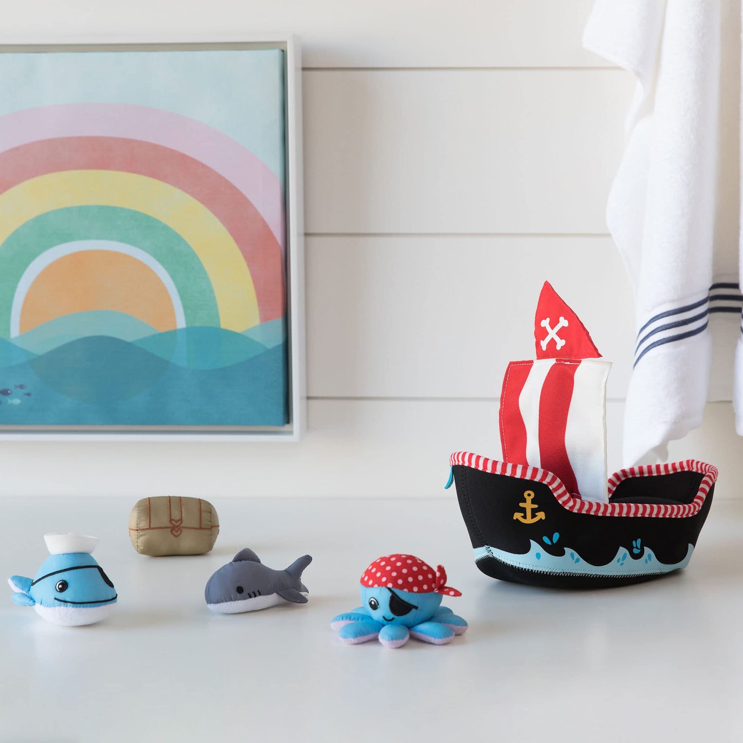 Manhattan Toy Neoprene Pirate Ship 5 Piece Floating Spill n Fill Bath Toy with Quick Dry Sponges and Squirt Toy