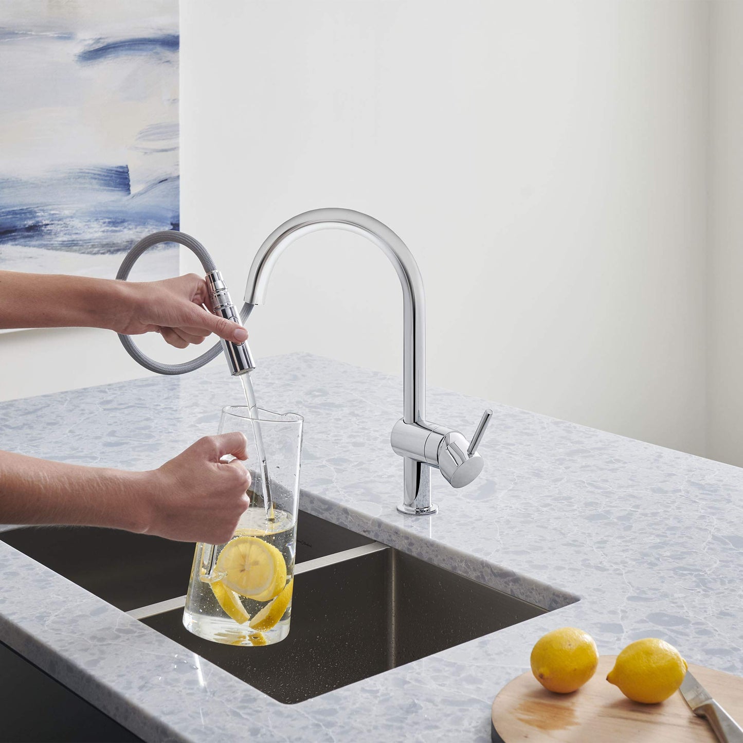 GROHE 31378003 Minta Pull-Out Kitchen Faucet with Sprayer Chrome