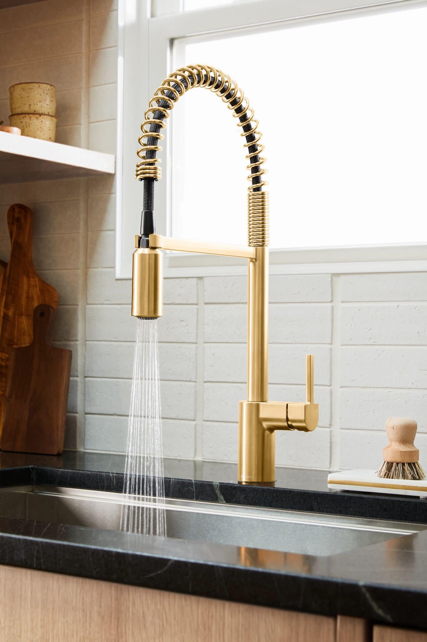 Moen Align Brushed Gold One Handle Spring Pulldown Kitchen Faucet, Farmhouse Style High-Arc Kitchen Sink Faucet with Power Boost for a Faster Clean, 5923BG