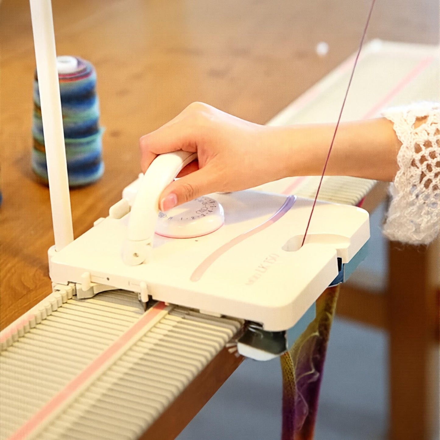 Knitting Machine, LK150 6.5mm Mid Gauge 150 Stitches Portable Plastic Domestic Smart Weaving Set with Accessories for Sock Hat Scarf, Hand Sweater Knitting Machine Kit for Kids