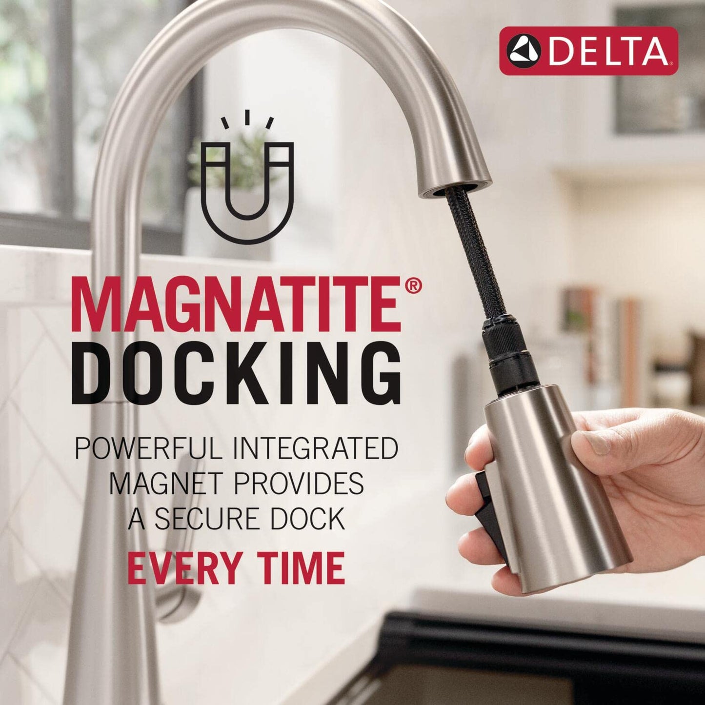 Delta Keele Brushed Gold Kitchen Faucet with Pull Down Sprayer, Modern Brushed Gold Single Hole Kitchen Sink Faucet, Single Handle, Champagne Bronze 19824LF-CZ