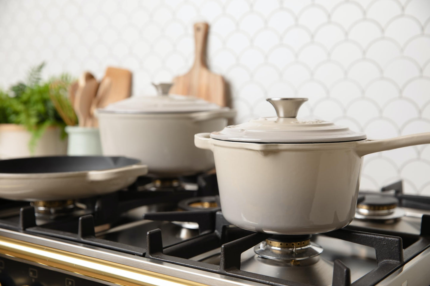 Larder & Vine 4-Piece Enameled Cast Iron Set, Oven Safe and Suitable for All Cooktops – includes 5.7 Quart Dutch Oven Pot with Lid and 2.2 Quart Saucepan with Lid (Stone)