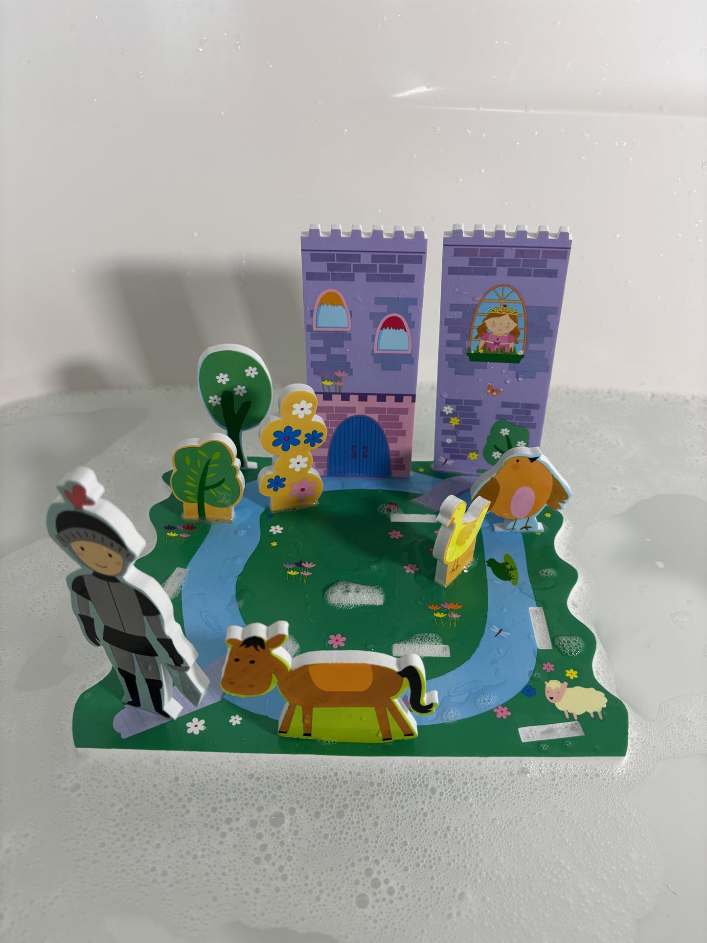 Buddy & Barney: Bath Time: Build & Play - Enchanted Castle - Floating 3D Foam Stickers, Interactive Scene, Suction Cup Mesh Bag, Water Toy, Kids 3+