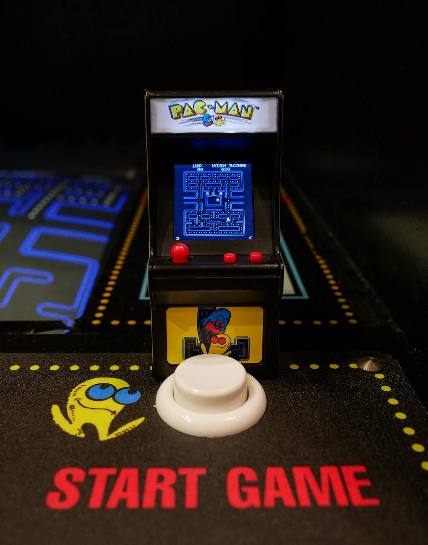 Tiny Arcade Pac-Man 3.5" Mini Retro Game - Functional Arcade Cabinet w/ Real Gameplay & Sounds - Classic Game Fits in the Palm of Your Hand (Ages 8+)
