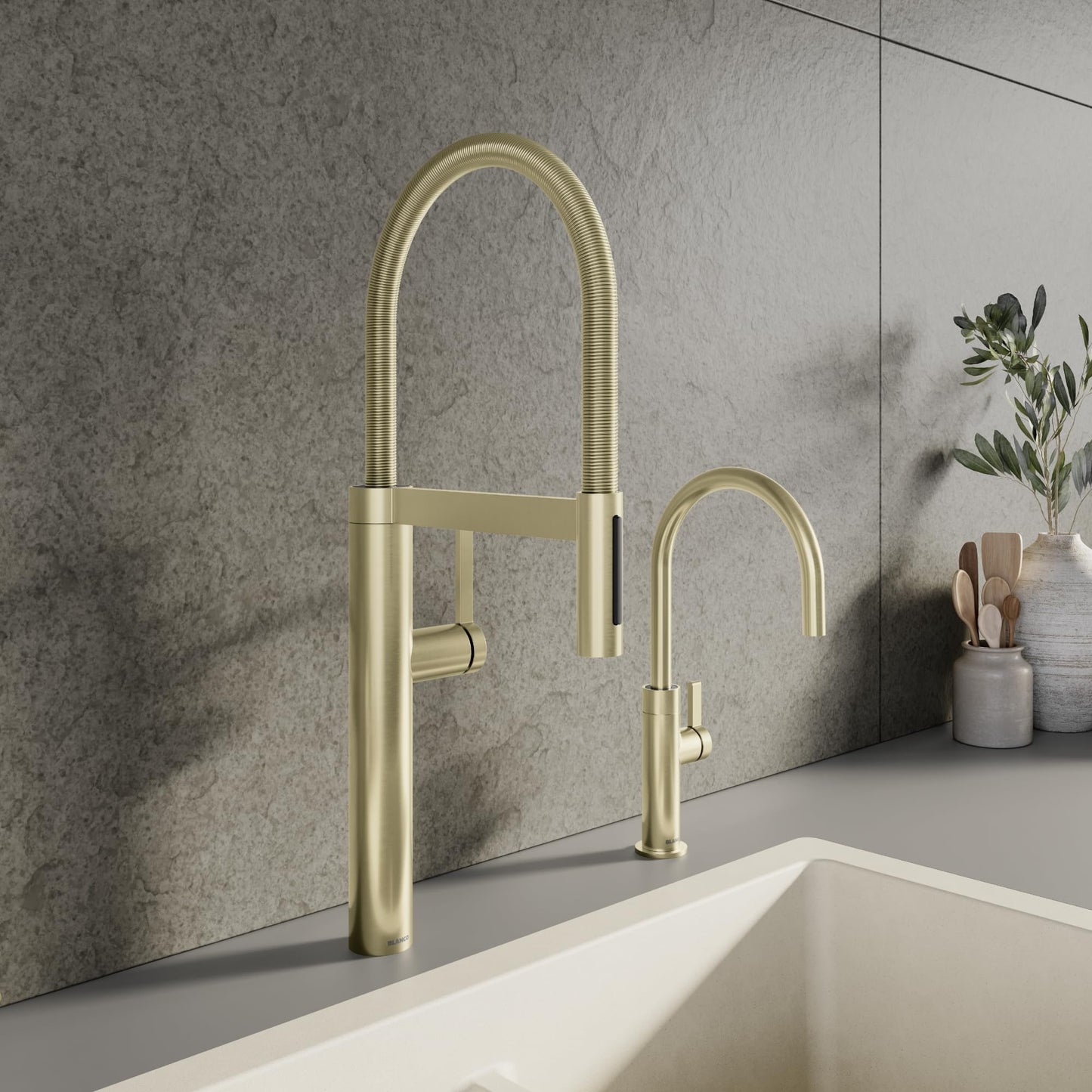 Blanco 527476 Culina II Pull-Down Semi-Pro Kitchen Faucet - 1.5 GPM - Satin Gold