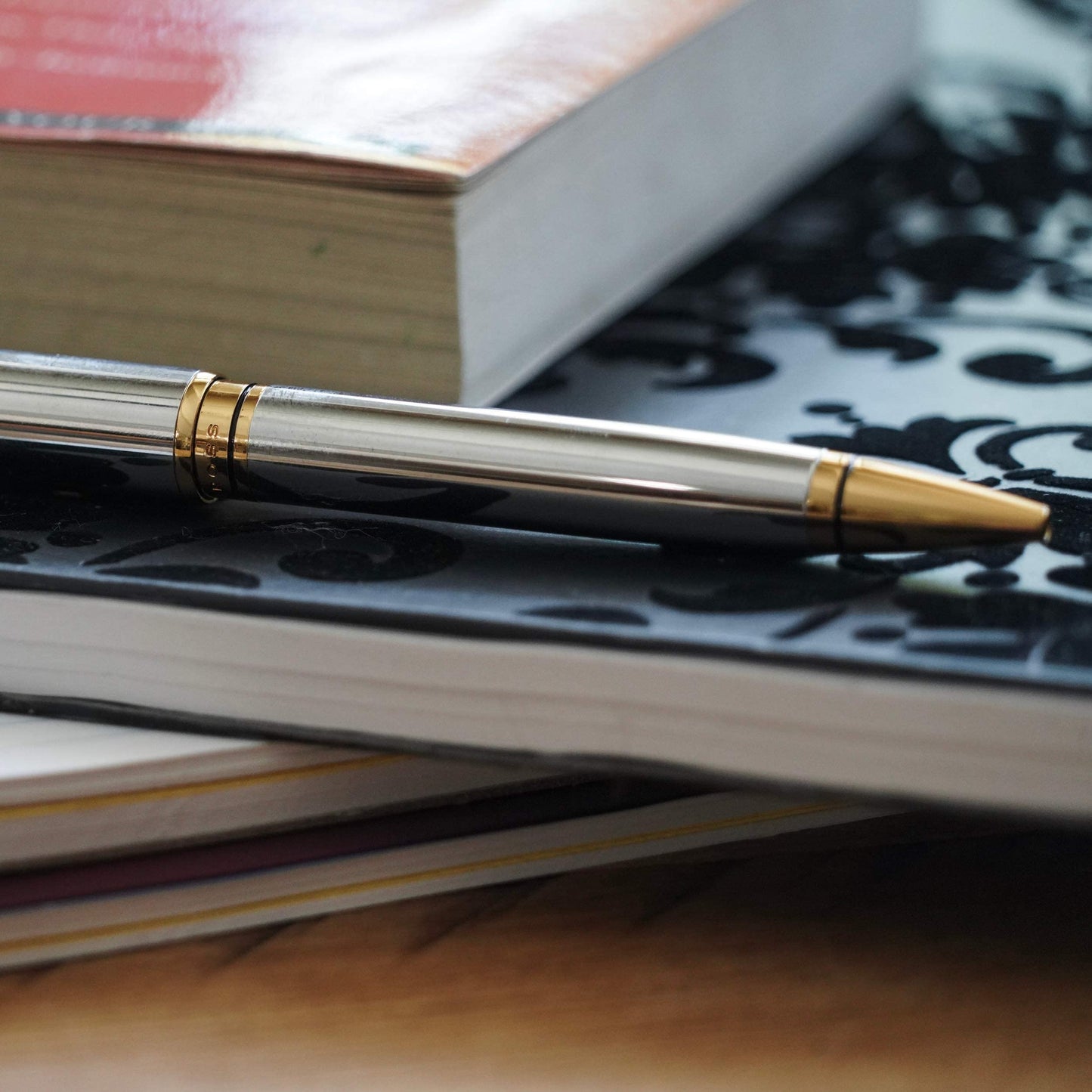 Cross Coventry Pen Ballpoint - Black/Chrome Lacquer