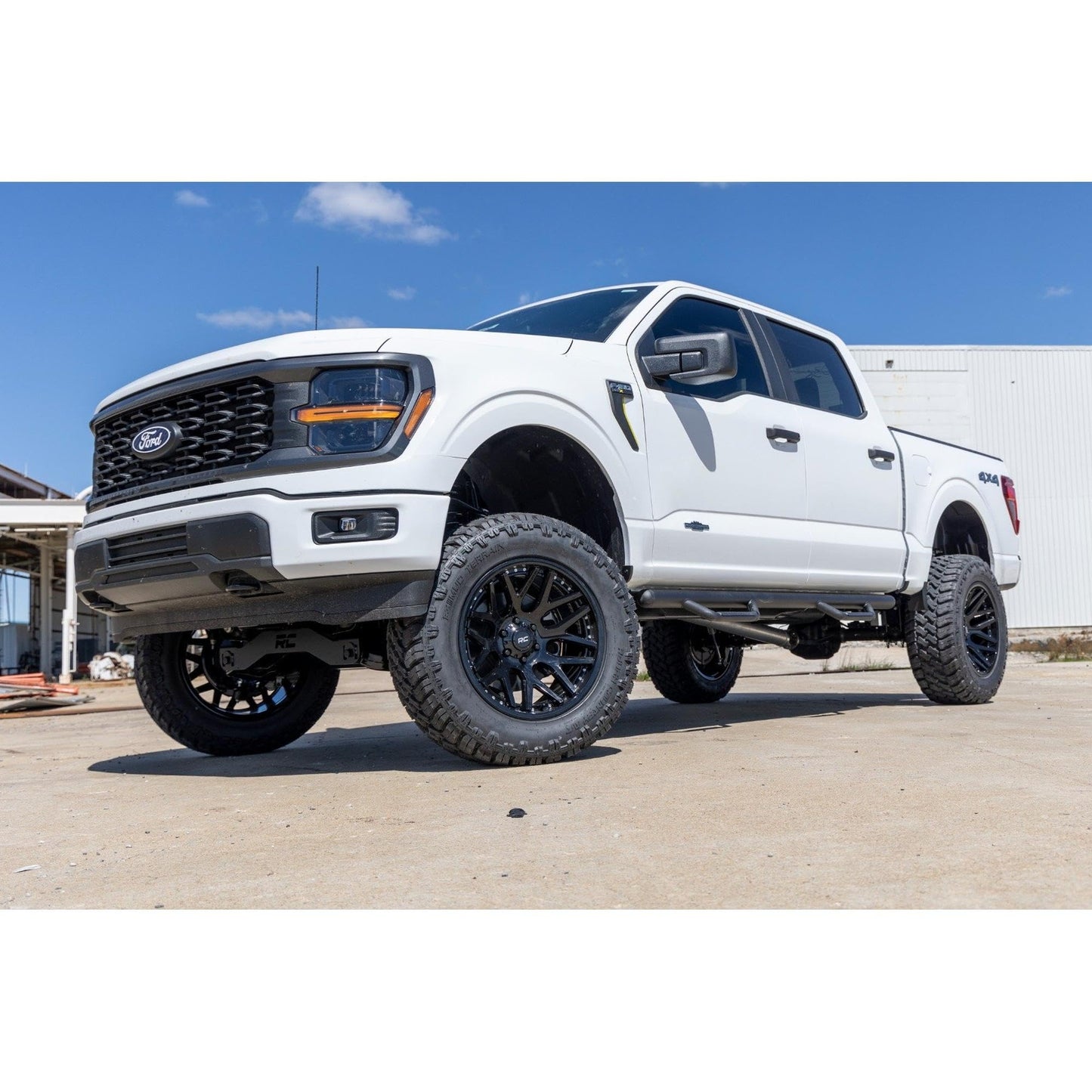 Rough Country 95 Series One-Piece Aluminum Wheel - 20x10, 6x135mm Bolt Pattern, 19mm Offset, Gloss Black for Jeeps, Trucks, SUV
