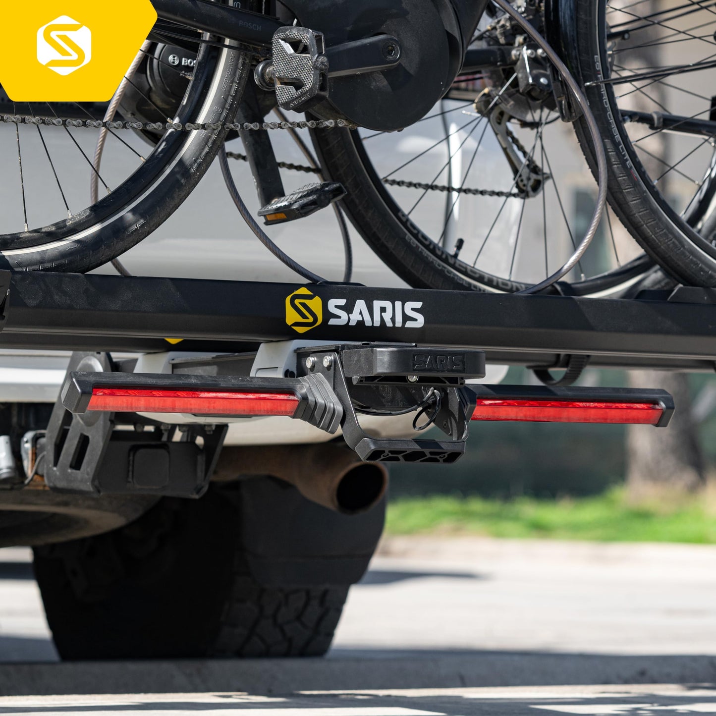 SARIS Modular Hitch System Bike Rack Accessory, MHS Light KIT Add-on Attachment | DOT Compliant Full Brake, Turn Signal, and Hazard Light functionality.