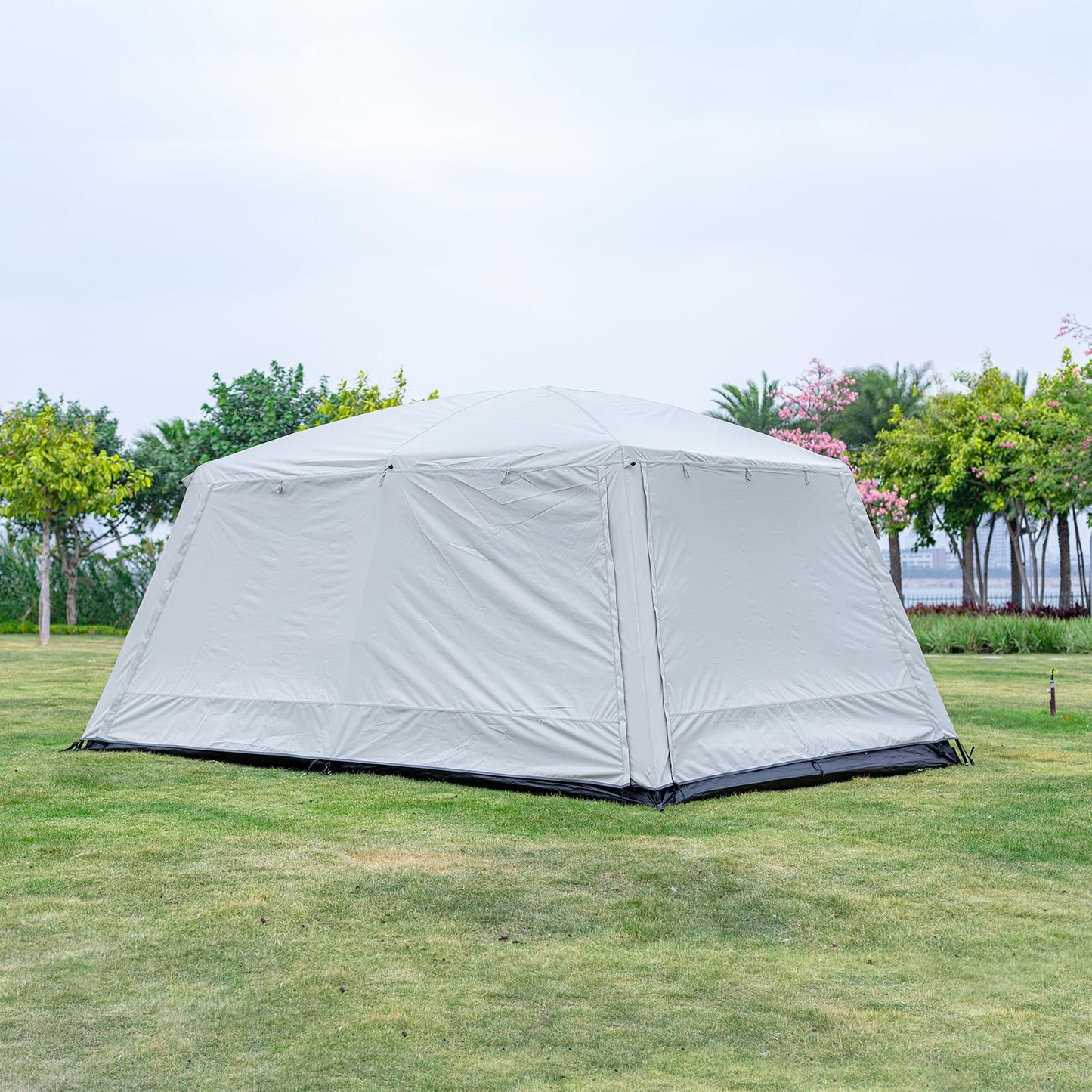 4-6 Person Family Camping Tent, 2 Rooms Living Room Design with Mesh Roof, 150D Waterproof Oxford Fabric, Full-Rainfly Easy Setup Portable Tent for Outdoor