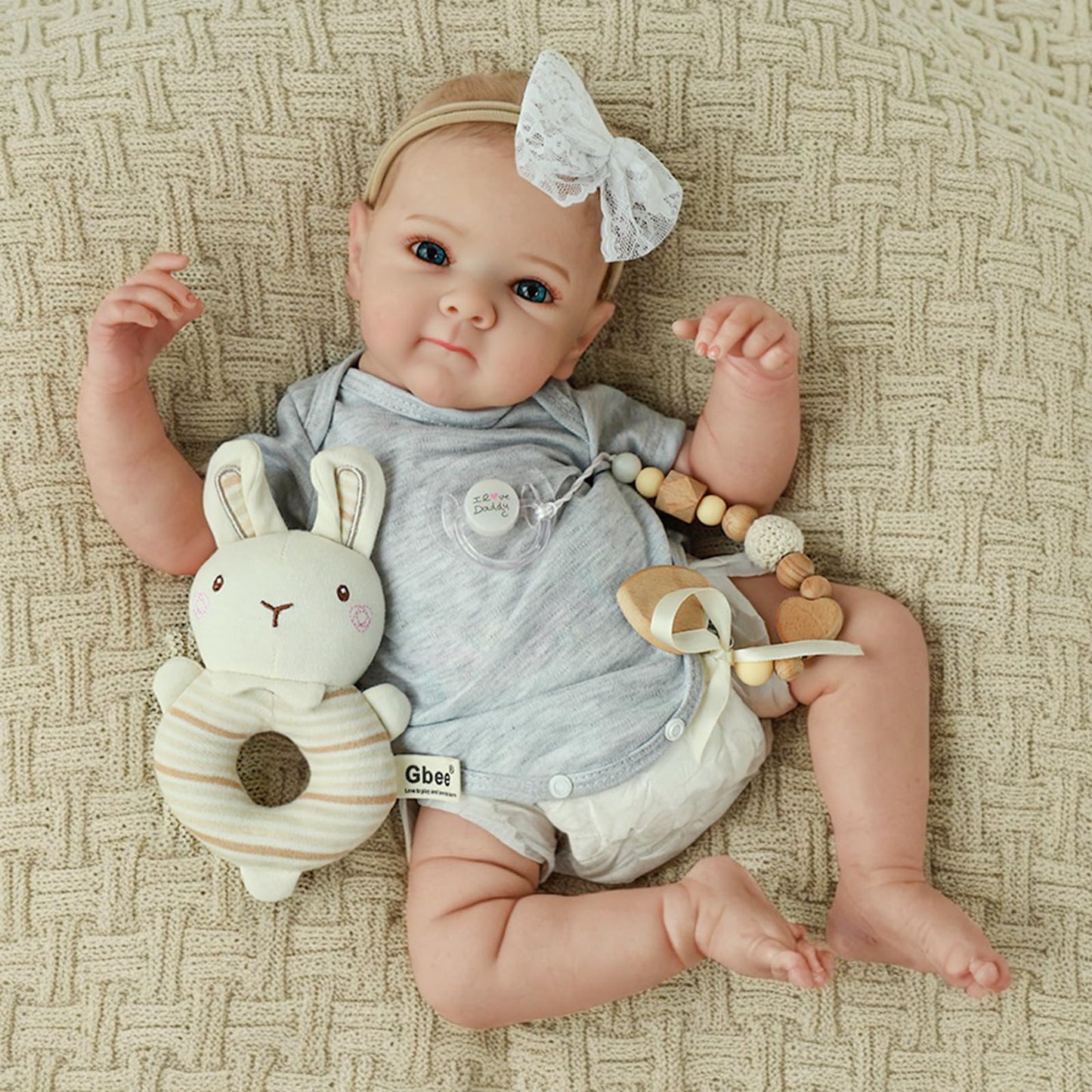 WOOROY Realistic Reborn Baby Dolls - 20 Inch Lifelike Newborn Baby Girl with Full Vinyl Body, Real Life Baby Doll Gifts Toy Set with Accessories for Kids Age 3+