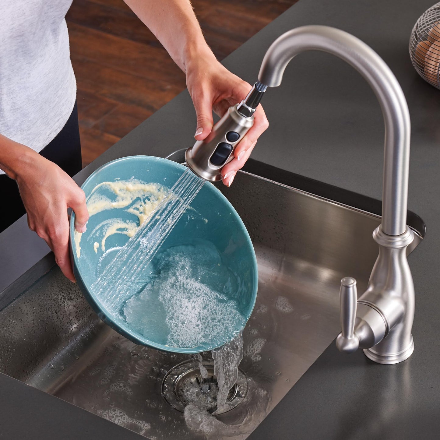 Moen Brantford Spot Resist Stainless Traditional One-Handle Kitchen Faucet with Pulldown Sprayer Featuring Power Boost and Reflex Docking System, 7185SRS