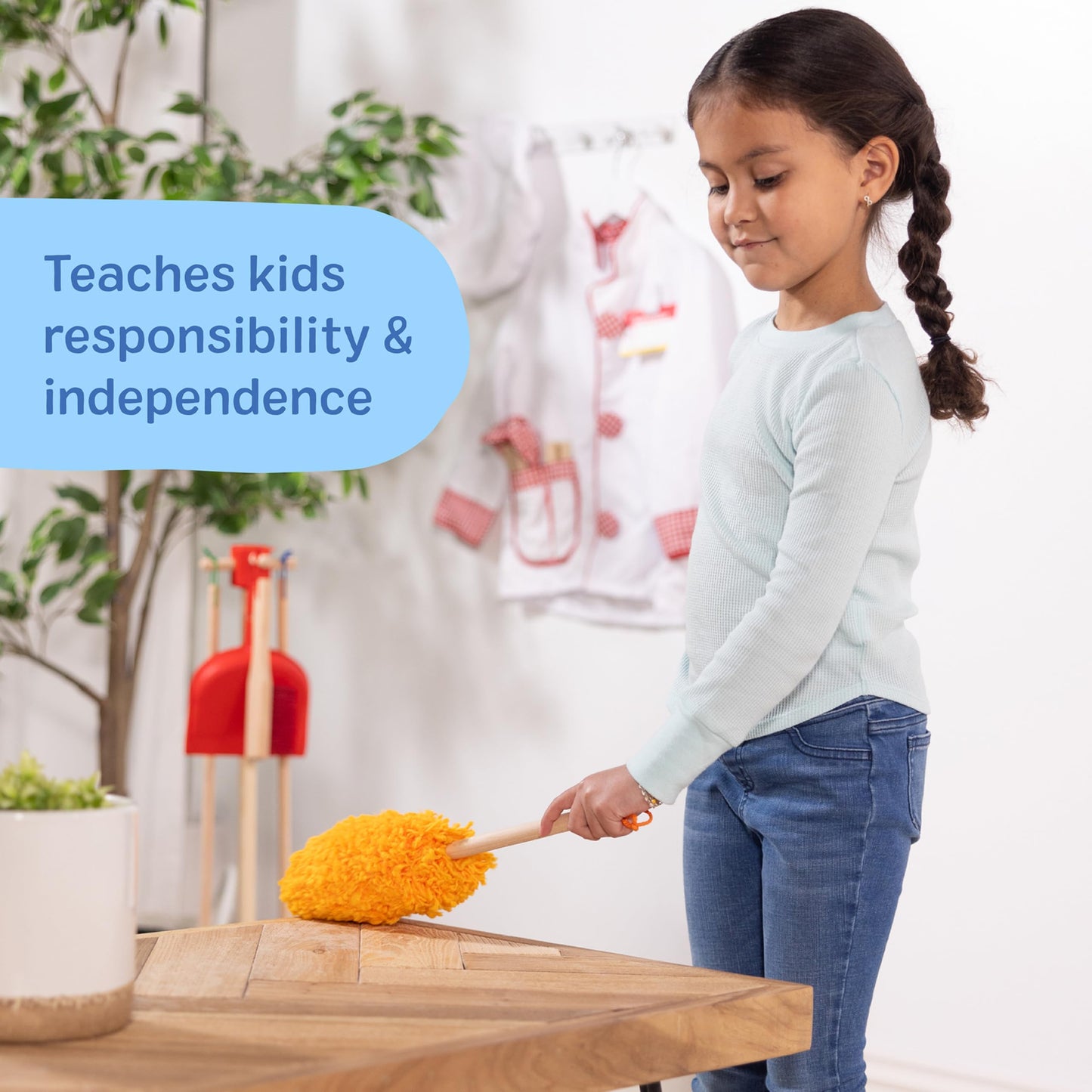Melissa & Doug Dust Sweep Mop, 6-Pc. Toddler Cleaning Set with Kids Broom & Accessories, Preschool Learning Activities & Kids Toys for Girls & Boys 3+