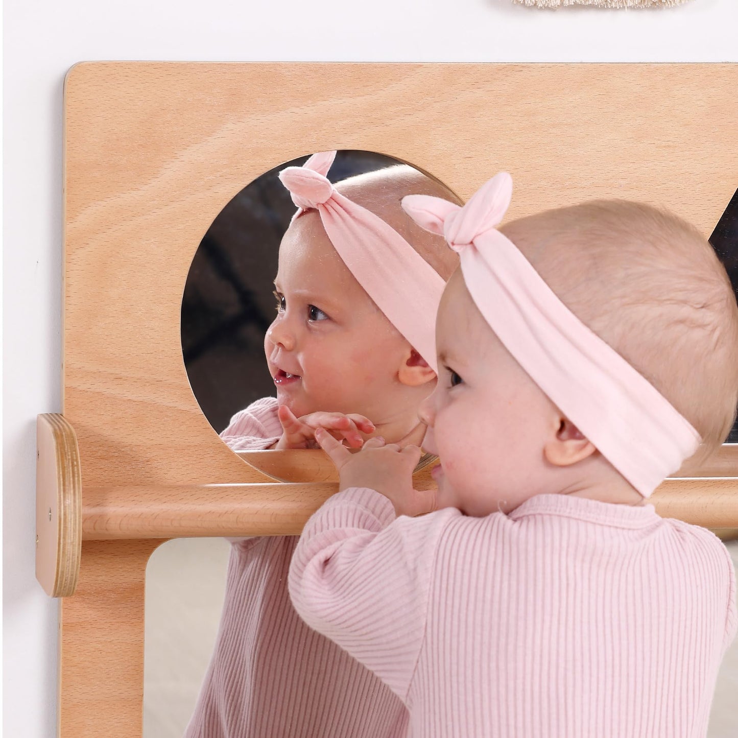 Bolocon Baby Early Learning Shatter-Resistant Safety Mirrors w/Pull Up Bar, Infants Exploration Set, Toddlers Montessori Classroom Furniture for Daycare, Preschool and Nursery (Natural, Standard)