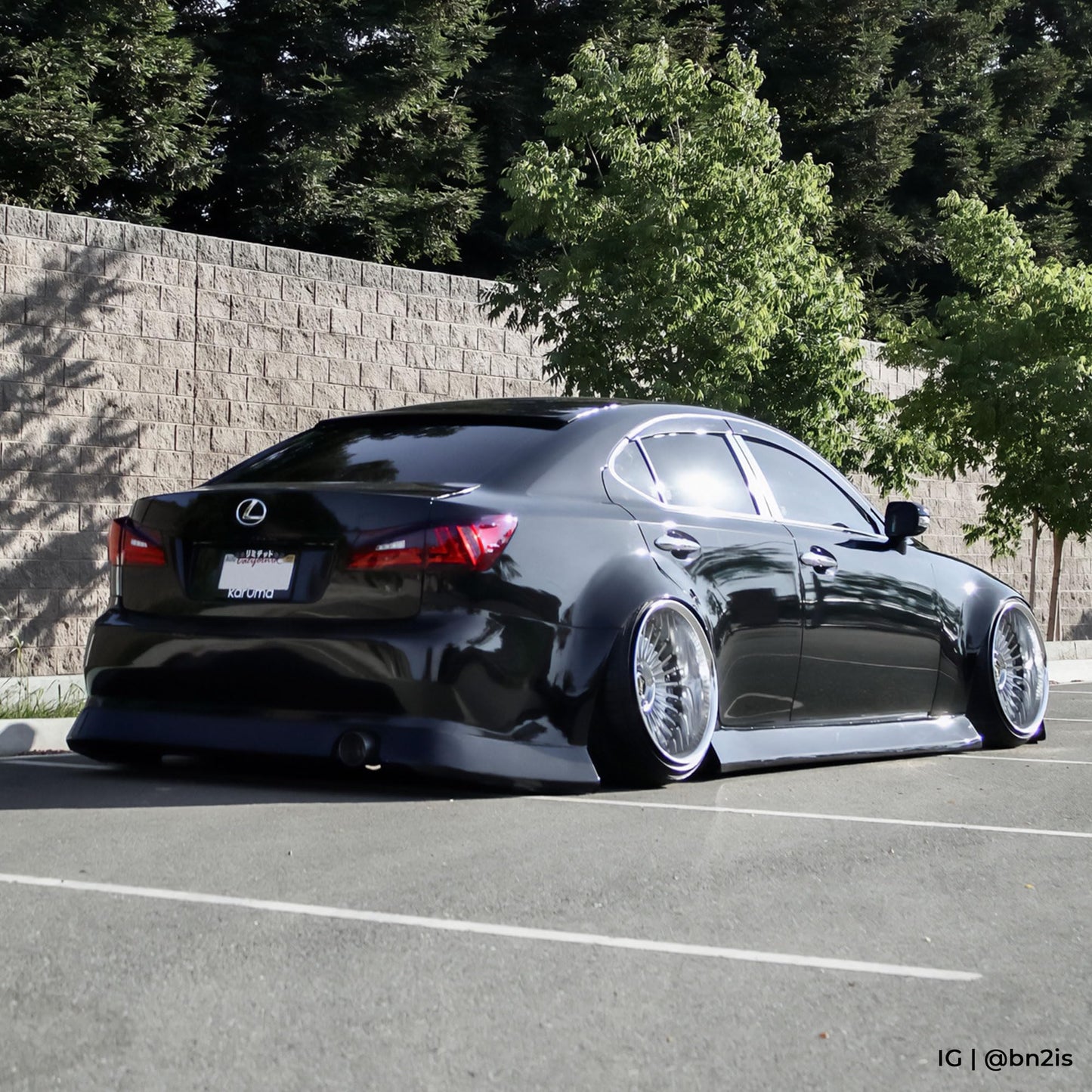 VViViD+ Ultra Gloss Premium Vinyl Car Wrap Film (50ft x 5ft, Gloss Piano Black)