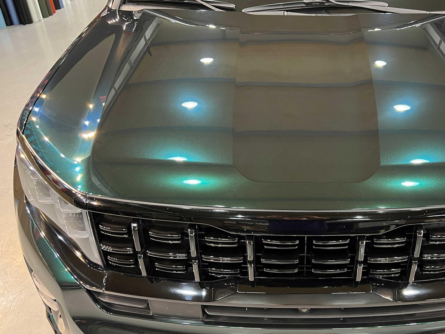 ColorFusion PPF by VViViD, Gloss Shadow Green Dry Apply PPF Vinyl Car Wrap Roll 6ft x 5ft