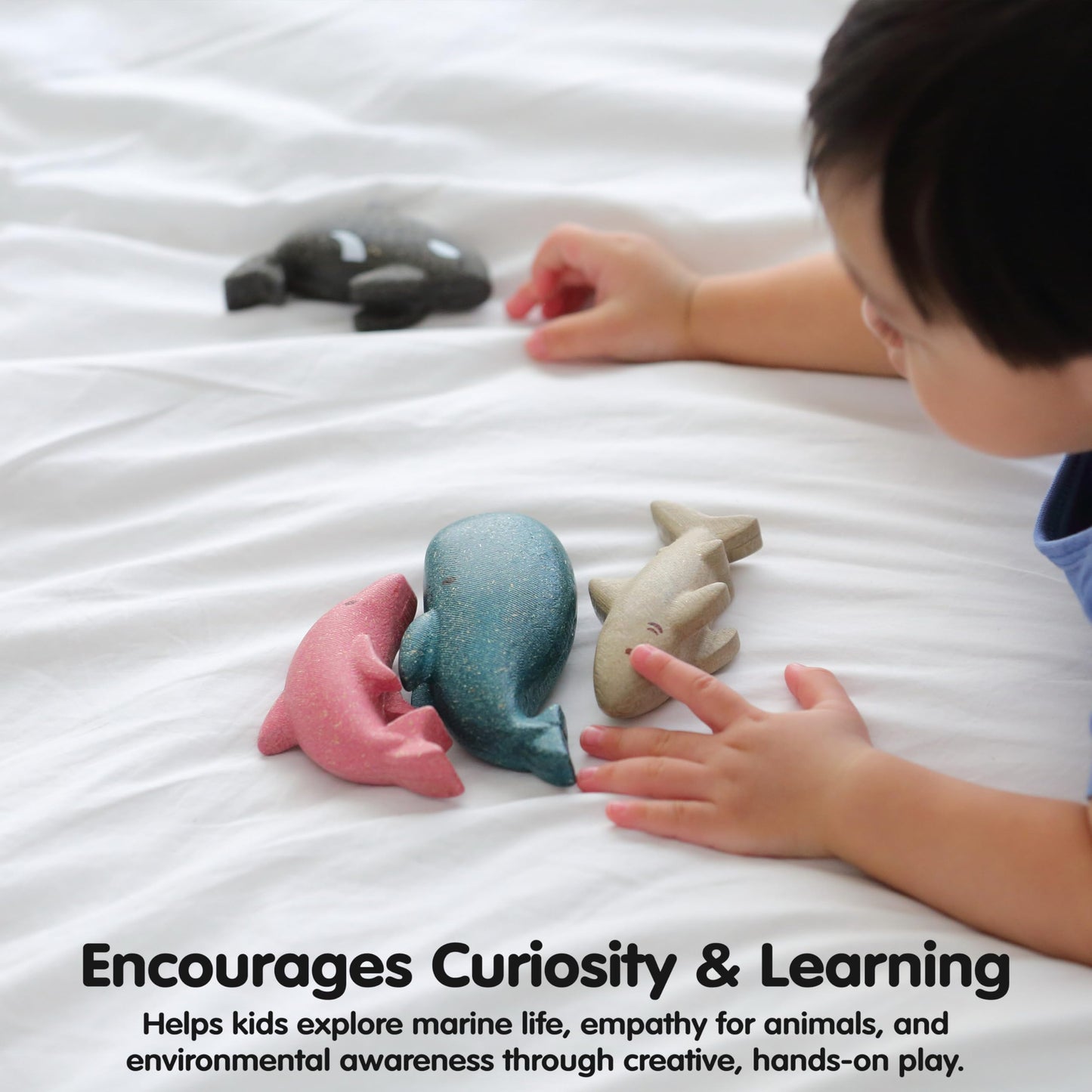 PlanToys® Wooden Sea Life 4-Piece Set Dolphin, Orca, Whale and Shark Figurines | Montessori Toy for Imaginative Play | Supports Language and Social Skills | Eco Friendly for Bath and Water Play