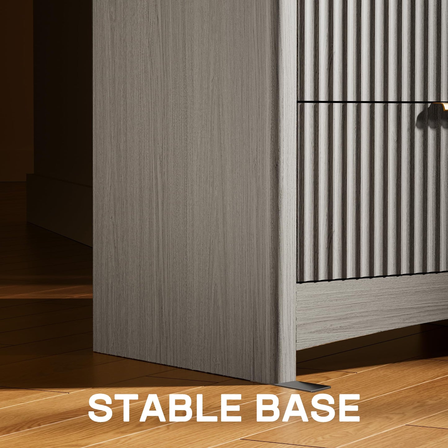 Marsail 5 Drawer Tall Wooden Dresser with Smooth-Glide Drawers, Modern Storage Solution for Bedrooms and Hallway, Featuring Large Capacity and an Elegant Natural Wood Finish, Light Grey