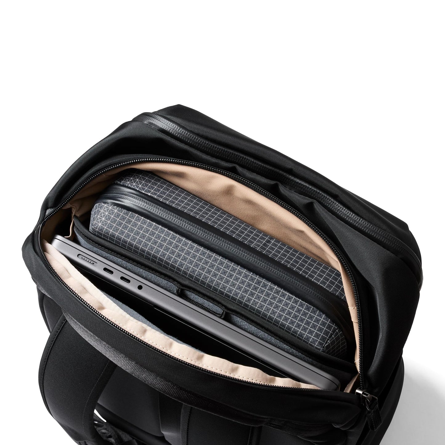 Bellroy Transit Workpack (26 liters, laptops up to 16”, tech accessories, gym gear, shoes, water bottle, daily essentials) - Black