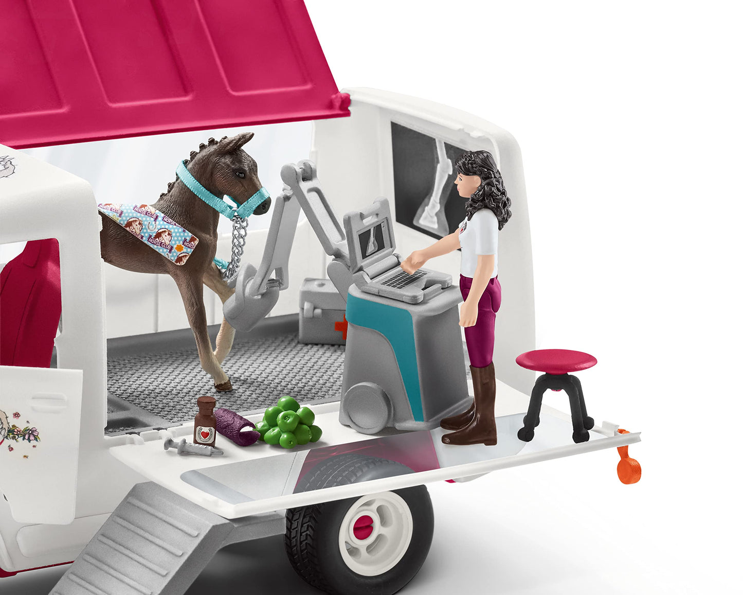 Schleich Horse Club — Mobile Vet with Hanoverian Foal, Horse Equine Vet with X-Ray Kit Play Set, Veterinarian Kit for Kids Ages 5+