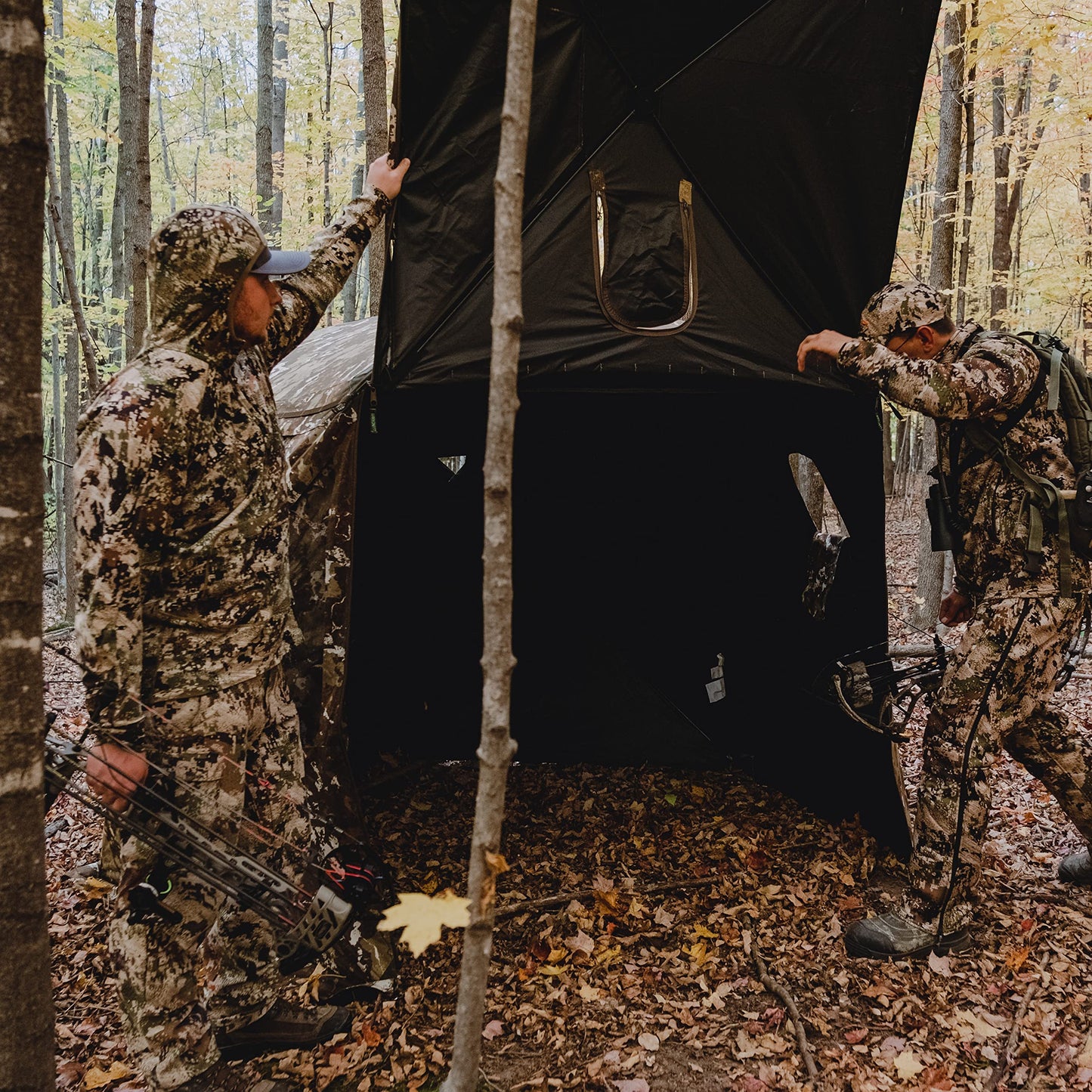 Barronett Blinds® Pentagon™ Heavy-Duty, Portable Hunting Blind, 5-Sided Hub Blind, 600 Denier Fabric, Low Profile Windows, 4-Person, Crater™ Harvest, 72” x 96” x 96”, PTHD550CH