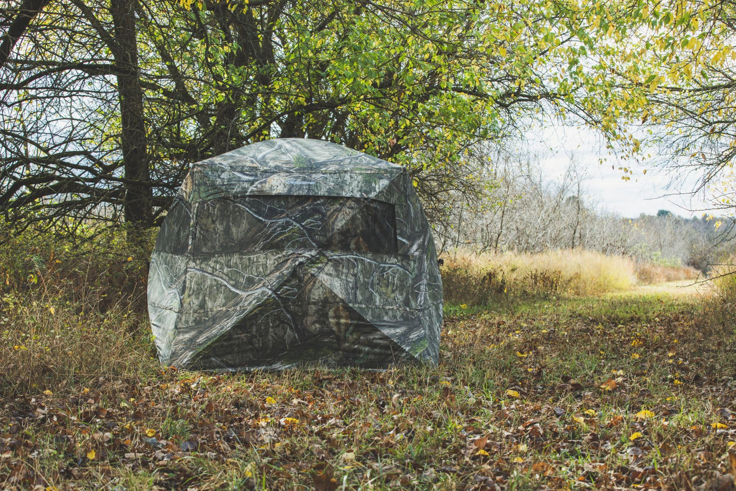 Ameristep Banshee Wide Bottom Extreme / 75X75X66 Footprint / 80" Shooting Width / 66" Height / MO Country DNA XL