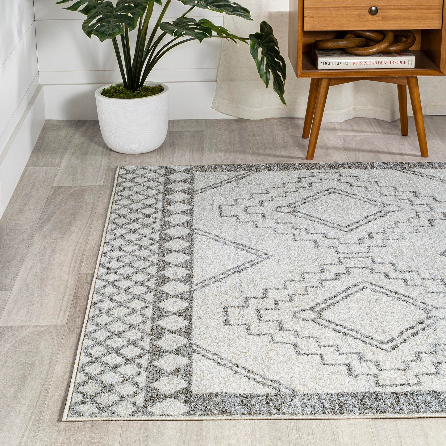 JONATHAN Y Amir Moroccan Beni Souk Cream/Gray Indoor Area Rug, 8x10, Bohemian, Scandinavian, Easy-Cleaning for Living Room, Bedroom, Kitchen, Pet Friendly, Non-Shedding (MOH200B-8)