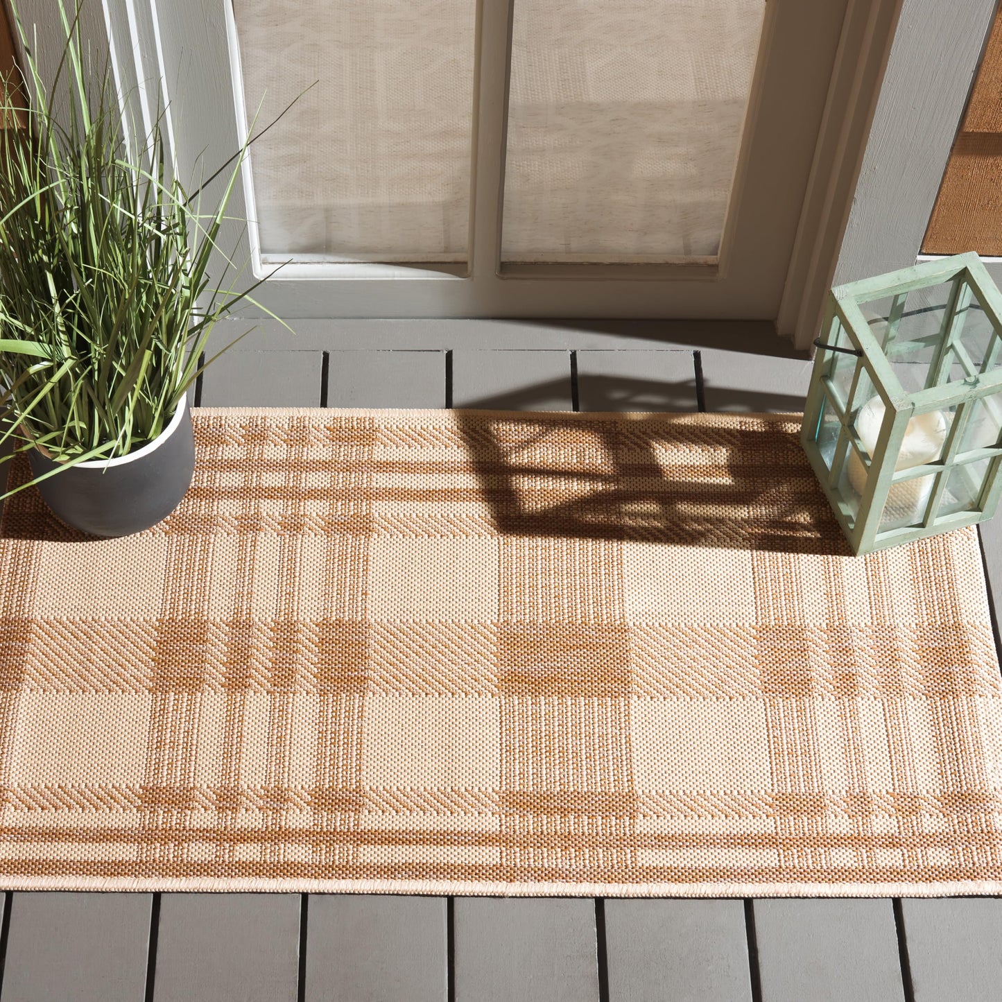 SAFAVIEH Washable Rug Outdoor Courtyard Collection - 2'3" x 5', Natural & Beige, Plaid Pattern, Non-Shedding & Easy Cleaning, Ideal for Patio, Front Door, Entryway, Mudroom, Doormat (CY6201-393)